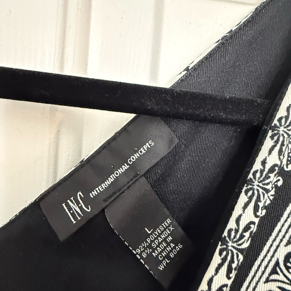 INC International Concepts Black and White Garment - Picture 3 of 5